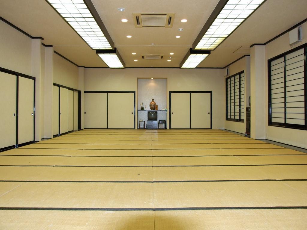 Hotel Uguisu Shizukuishi Exterior photo